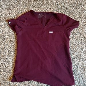 Figs - Burgundy Top - Small